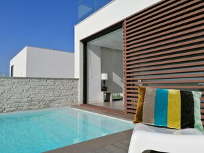 Piscina e deck