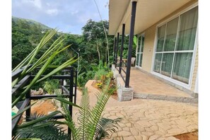TakamakaSky Villas 2
