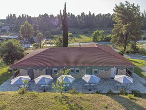 Esterni