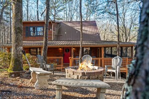 Welcome to Bearolina On My Mind, grab a seat and warm by the fire pit!