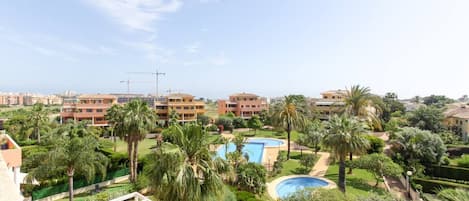 Miete Penthouse Wohnung Residencial Azhares Denia
