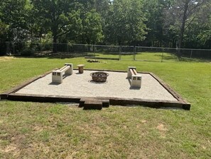 Fire Pit! + Wood is provided!