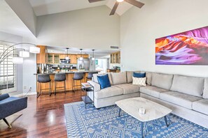 Main Living Space | Open Floor Plan | Vaulted Ceilings