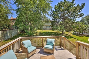 Deck | 2 Exterior Security Cameras | Garage/Driveway Parking (5 Total Vehicles)