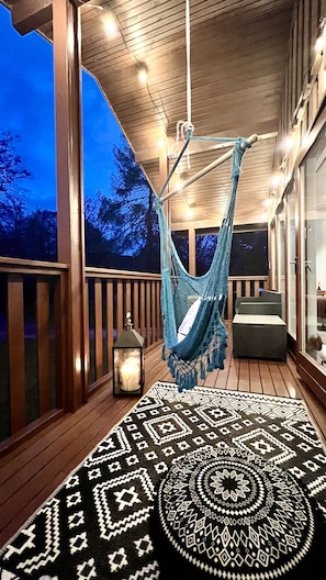 Enjoy outdoor Cosy space 