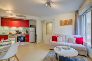 Living and dining room