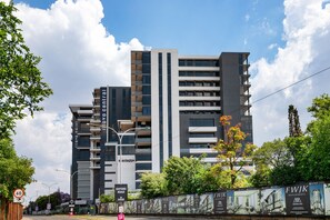 施設の正面