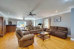 Game Room | Fireplace (Decorative Only)