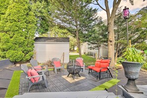 Outdoor Seating | Steps Required
