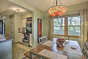 Dining Area | Full Kitchen | Cooking Basics | Dishware & Flatware