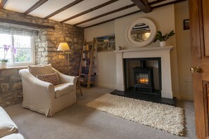 Ground floor: Sitting room