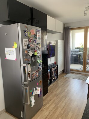 Luokittelematon kuva, 2 kautta 24, painike
