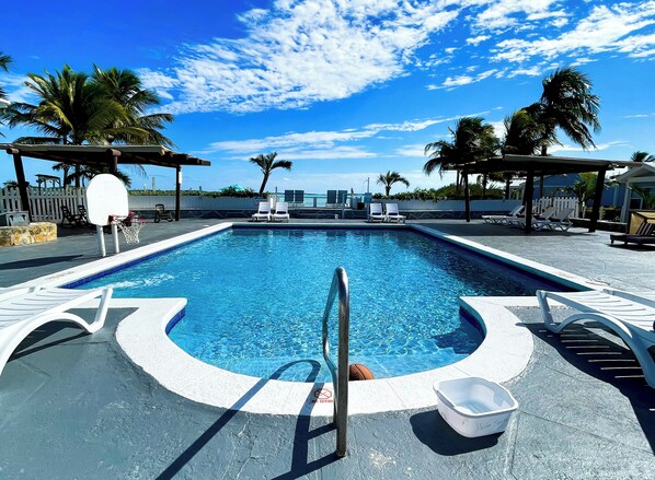 Updated hillside studio that includes all the resort amenities. 