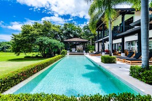 Cool off and create unforgettable memories in this large pool!