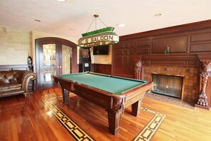 Spielezimmer