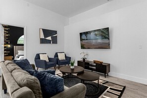3026BransburyCourt(5)