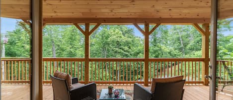 Come and Relax! Enjoy fall, winter and spring Mountain Views! 🧘♂️🧘☯️