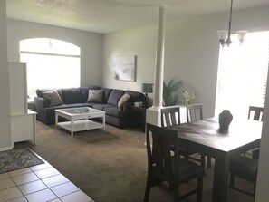 Living/Dining Room