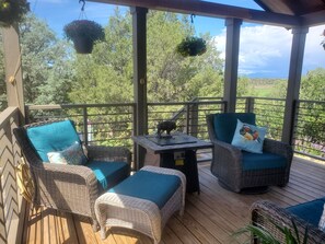 Furnished deck, gas fire pit