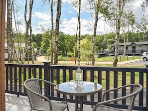 Decking | Deer Glade Lodge, Landford, near New Forest