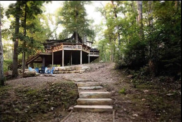 Falls Hideaway Chalet view from the lakeside dock