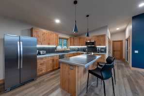 Kitchen with Island