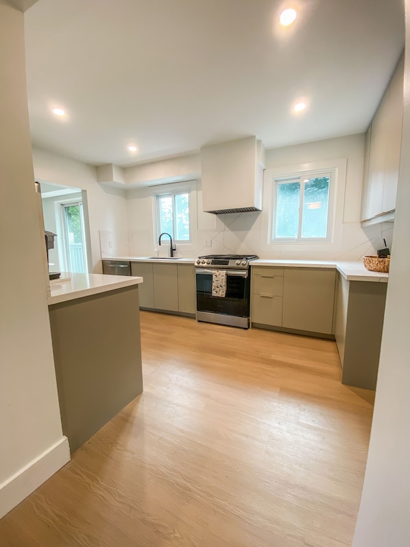 Private kitchen