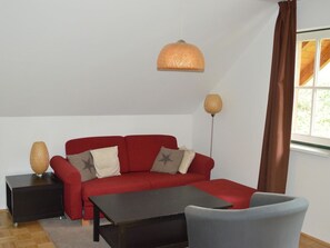 Canapé, Meubles, Propriété, Confort, Bois, Design Intérieur, Salon, Table, Canapé-Lit, Fenêtre