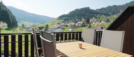 Ferienwohnung Schultiskopf, 80qm, 2 Schlafzimmer, max. 5 Personen-Balkon