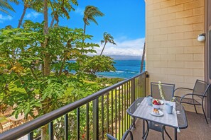 Enjoy your morning coffee on the lanai.