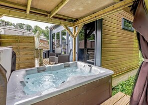 Swallow - Calthwaite Hall Lodges, Calthwaite, Nr Penrith