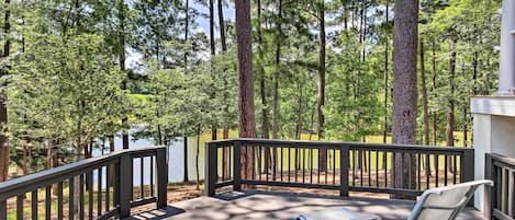 McCormick Vacation Rental | 1,277 Sq Ft | 2BR | 2BA | Stairs Required