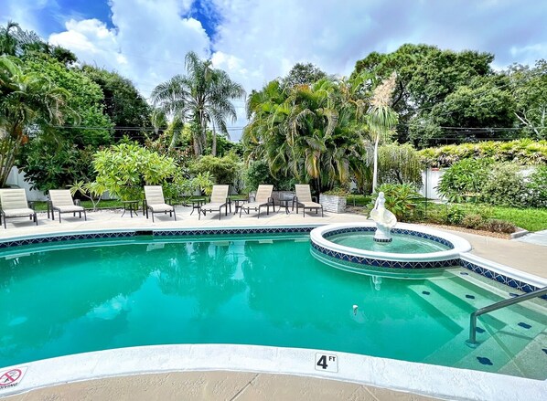 Pool