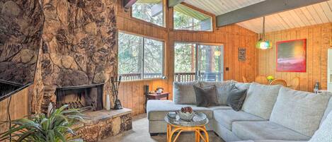 Lake Arrowhead Vacation Rental | 2BR | 2BA | 1,342 Sq Ft | Steps Required