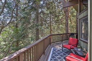 Deck Space | Seating | Gas Grill | Mountain Views
