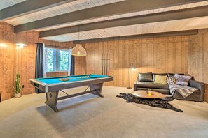 Game Room | Pool Table | Sleeper Sofa