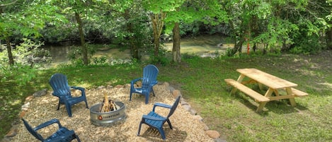 Creek Front Firepit and Picnic Bench