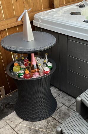 Hot tub side table with built in cooler