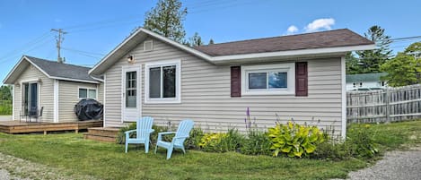 Alanson Vacation Rental | 2BR | 1BA | 3 Steps to Enter | 400 Sq Ft