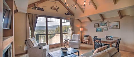 Cle Elum Vacation Rental | 1BR | 1.5BA | Step-Free Access | 1,044 Sq Ft