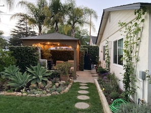 Gardens, Gazebo/Pavilion & Cottage.