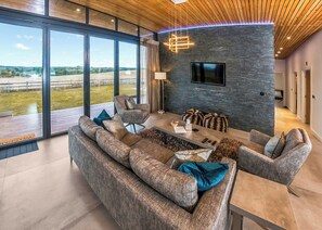 Maple Lodge - Goosedale Lodges, Nottingham