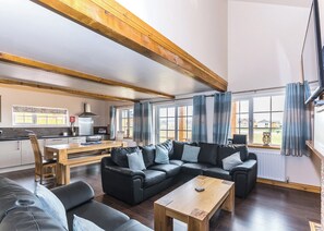 Oystercatcher Lodge Pet - Hornsea Lakeside Lodges, Hornsea