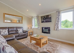 Lakeview 3 - Woodhall Country Park Lodges, Woodhall Spa