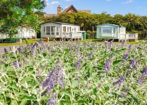 Merryfield and Sandfield, Chapel St Leonards