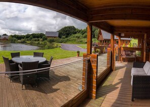 Tryfan Lodge - Anglesey Lakeside Lodges, Anglesey