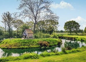 Hawaii - Flaxton Meadows Luxury Lodges, Flaxton