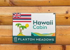 Hawaii - Flaxton Meadows Luxury Lodges, Flaxton