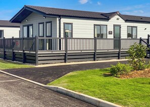 Typical Grange Lodge 4 Plus | Grange Lodge 4 - Grange Leisure Park, Mablethorpe