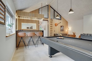 Spielezimmer